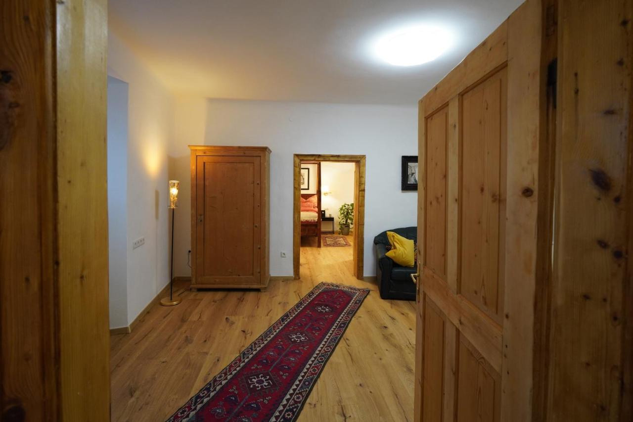 Altstadt Apartment Am Schergentor Hall in Tirol Dış mekan fotoğraf
