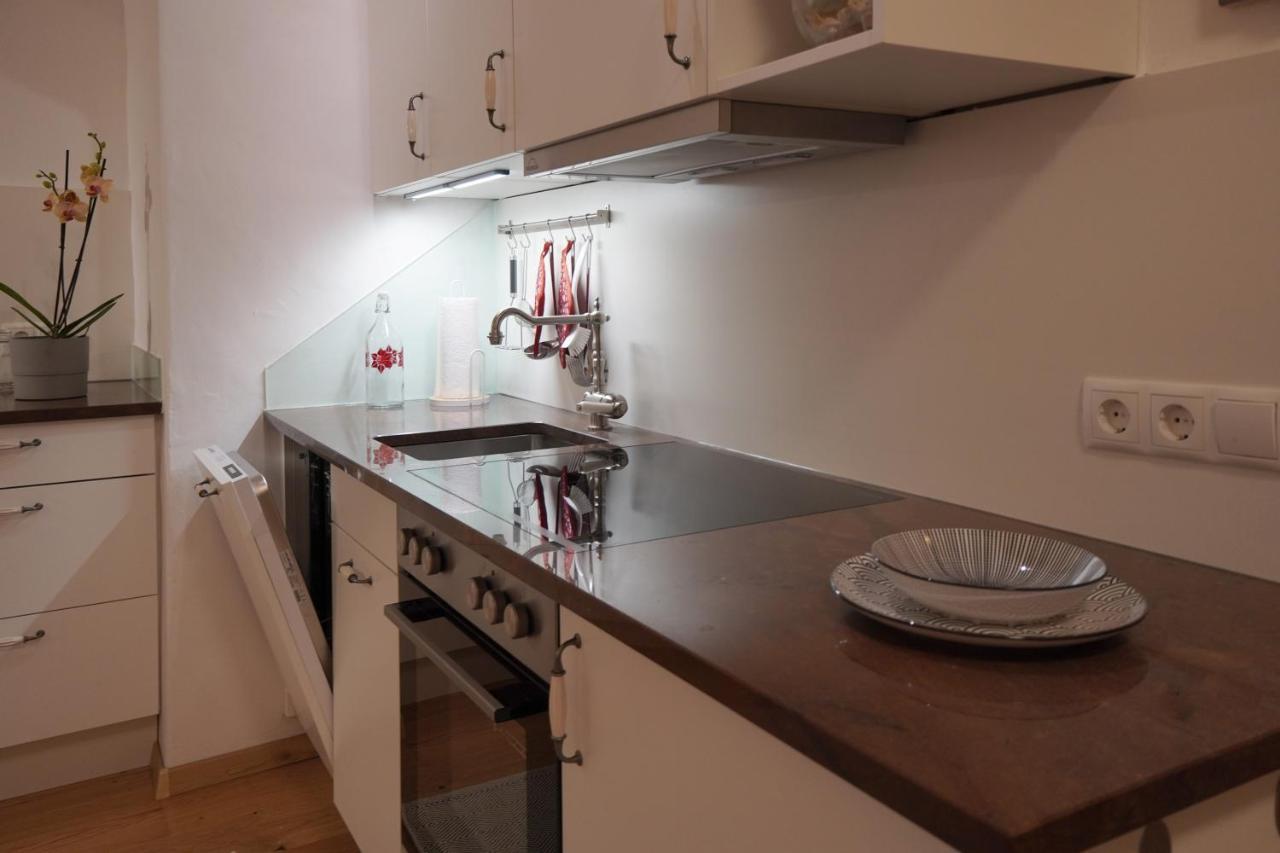 Altstadt Apartment Am Schergentor Hall in Tirol Dış mekan fotoğraf