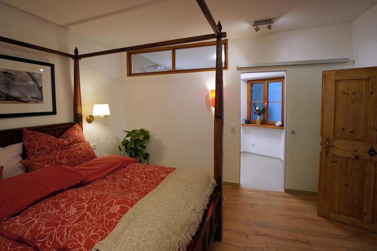 Altstadt Apartment Am Schergentor Hall in Tirol Dış mekan fotoğraf